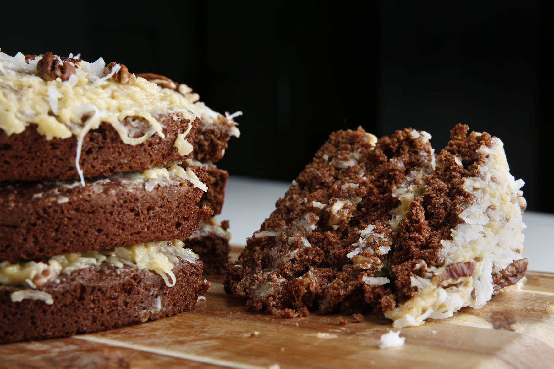 FOOD-GERMAN-CHOCOLATECAKE-1-DA